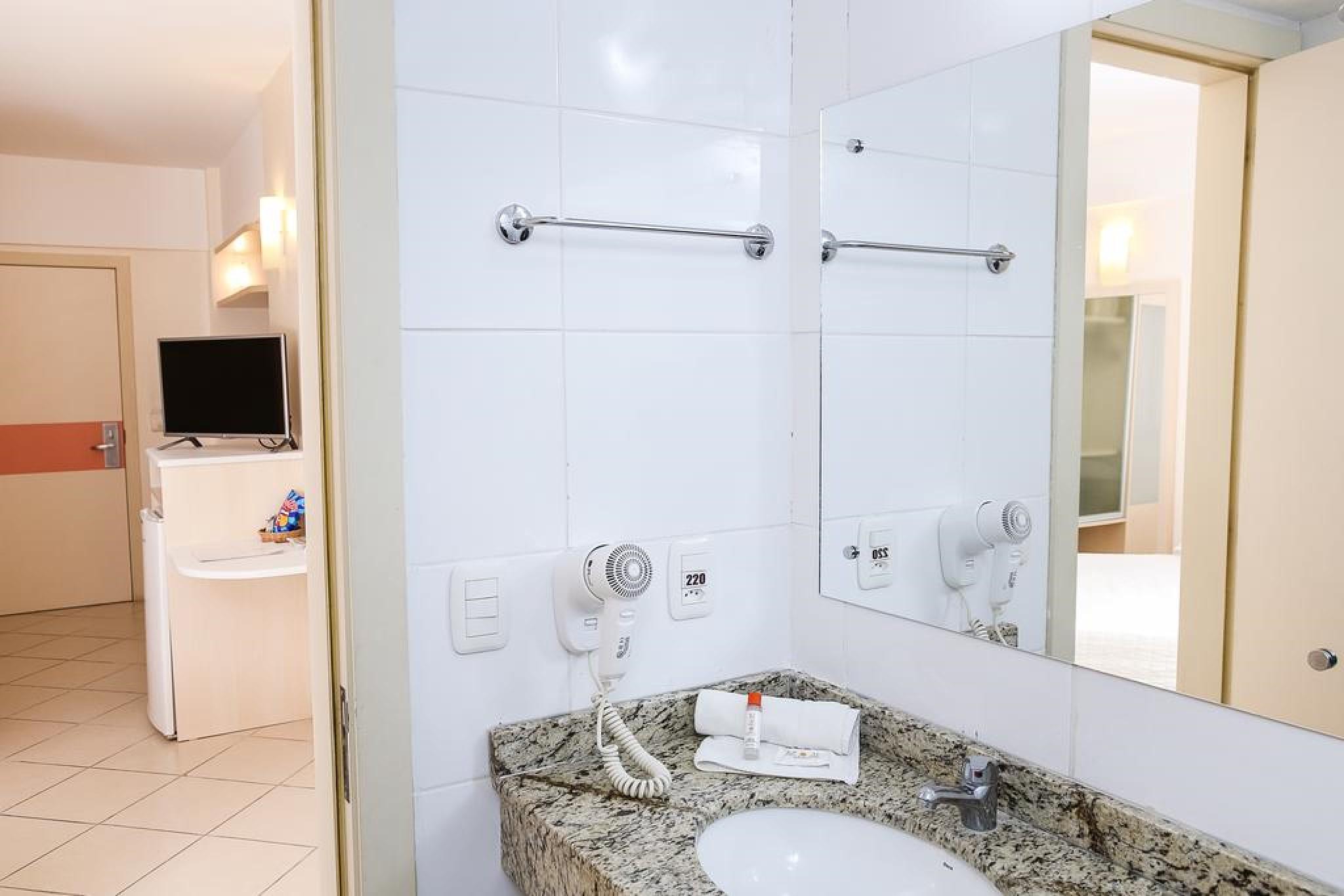 Hotel Metropolitan Canoas Canoas  Eksteriør bilde